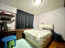 Blk 824 Yishun Street 81 (Yishun), HDB Executive #316278851
